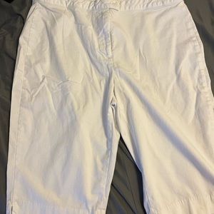 Coldwater Creek linen blend capris